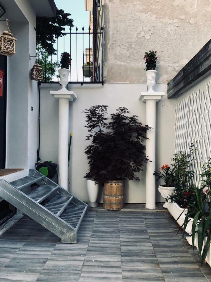 Naviglio81 Bed & Breakfast Milan Exterior photo
