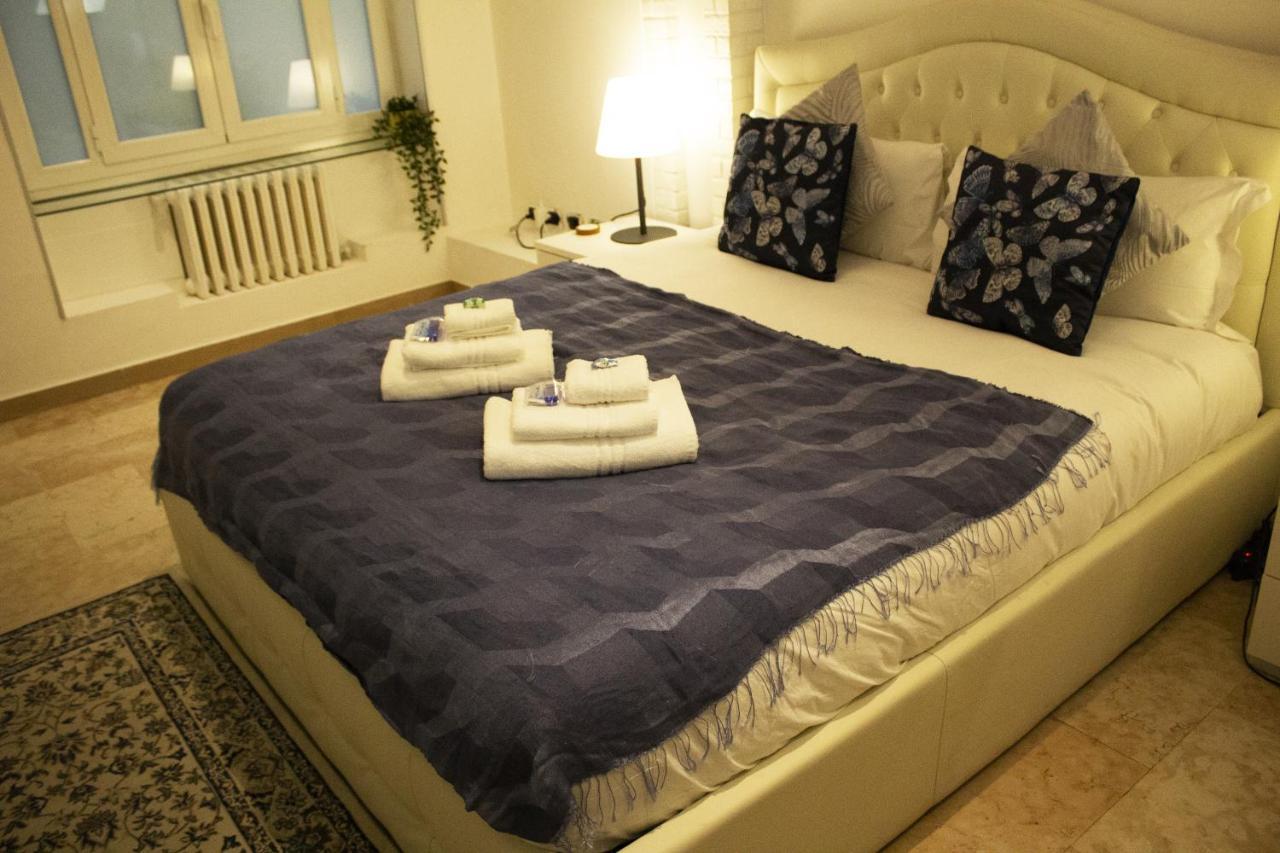 Naviglio81 Bed & Breakfast Milan Exterior photo